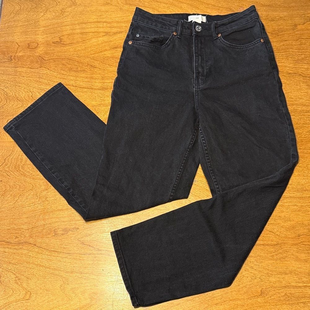 H&M Black High RiseโStraight Leg Jeans